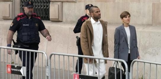  西媒：阿爾維斯要求對性侵受害者進(jìn)行新的心理評估，被法院駁回