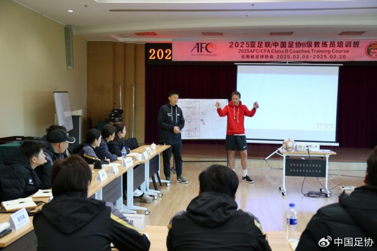  技術(shù)為王，中國足球踏上尋找靈魂之路