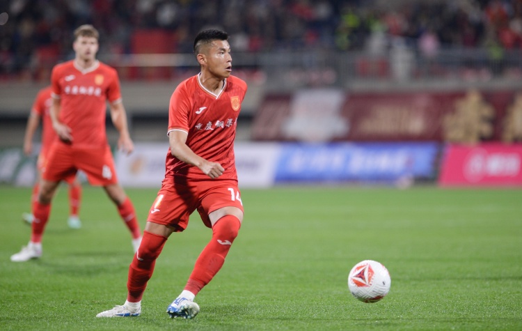  重慶銅梁龍官方：程燁桐傷缺2-3周，黃希揚傷缺1周