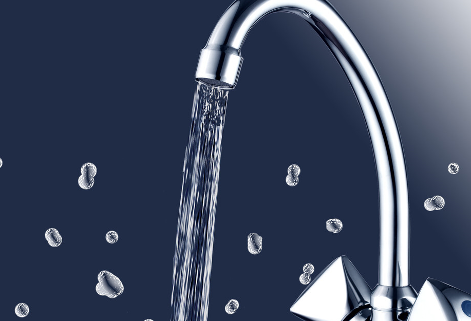 水你能看得見的是臟，看不見那就是“病”